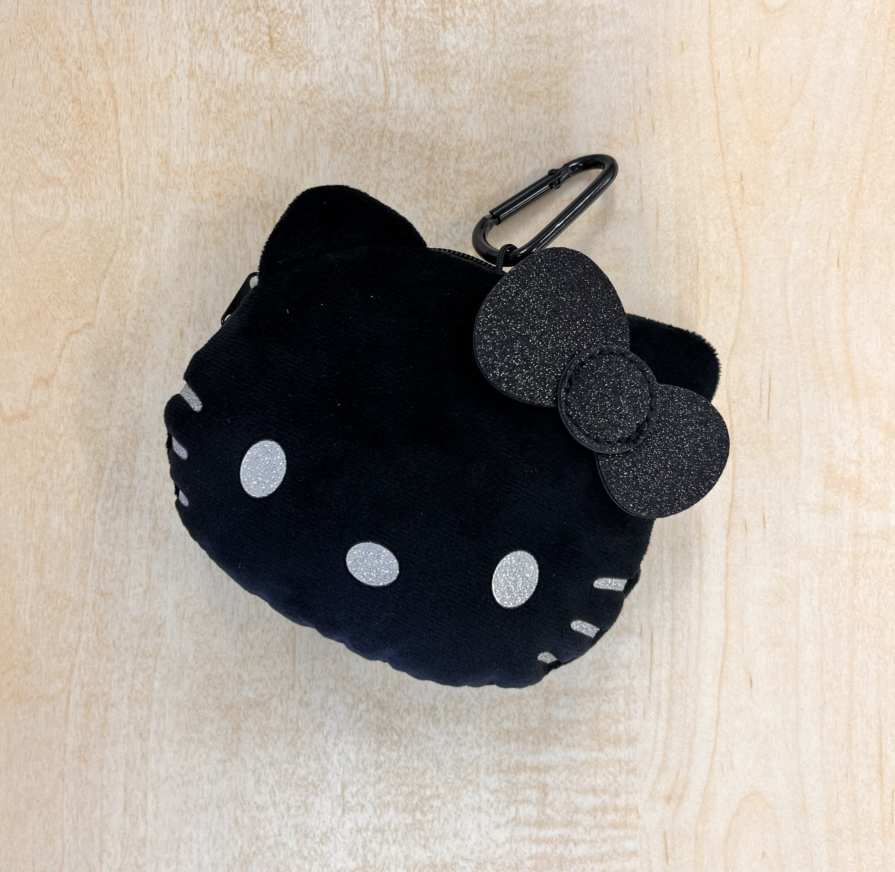 2026年1月号《特別付録》HELLO KITTY [ハローキティ] ふわふわフェイス