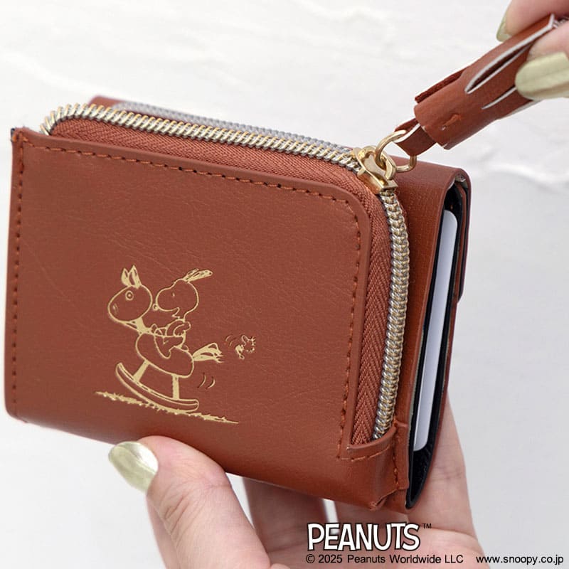 SNOOPY YEAR OF THE HORSE MINI WALLET BOOK BLACK／BROWN