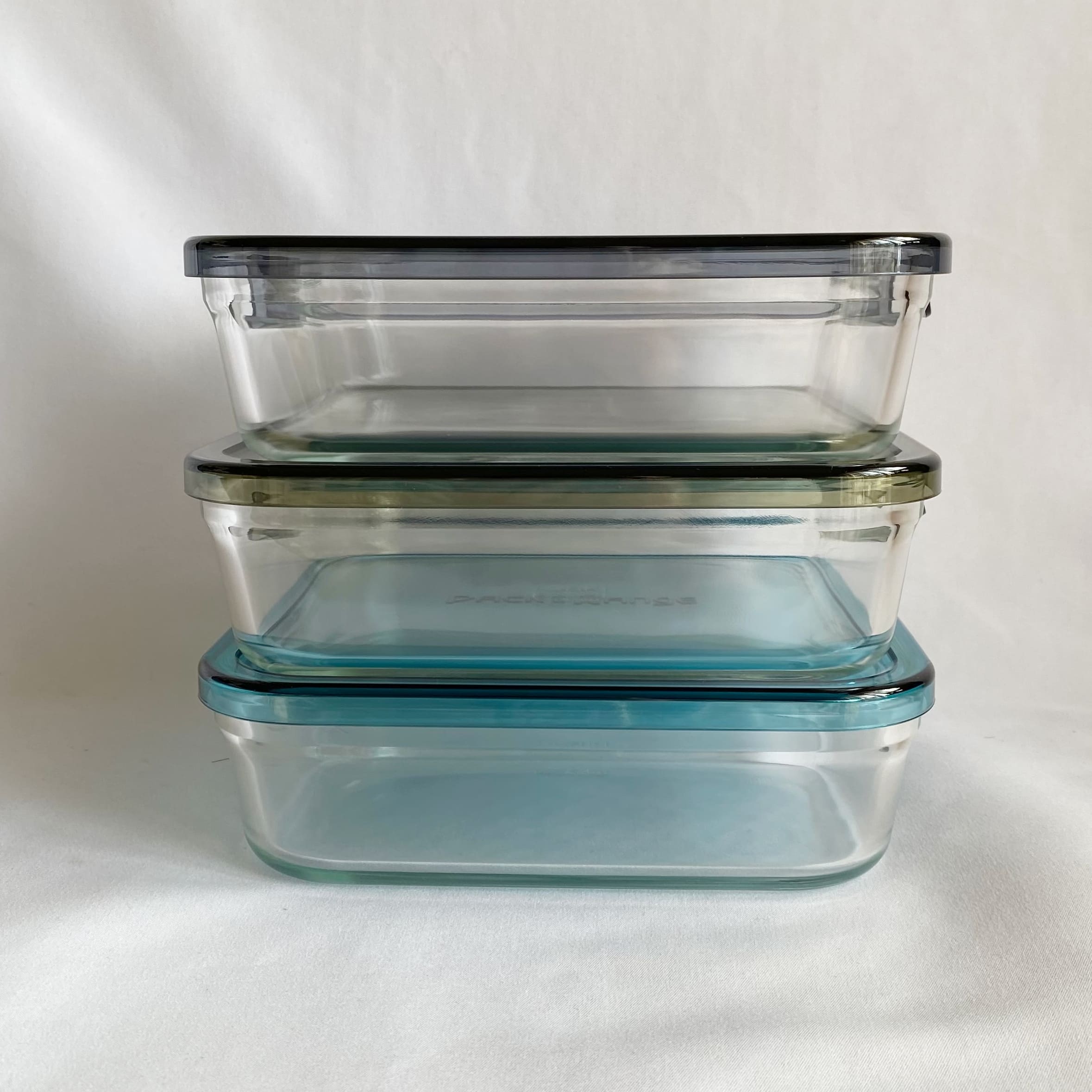 山本ゆり iwakiの耐熱調理容器でおいしいレシピ 3色セット