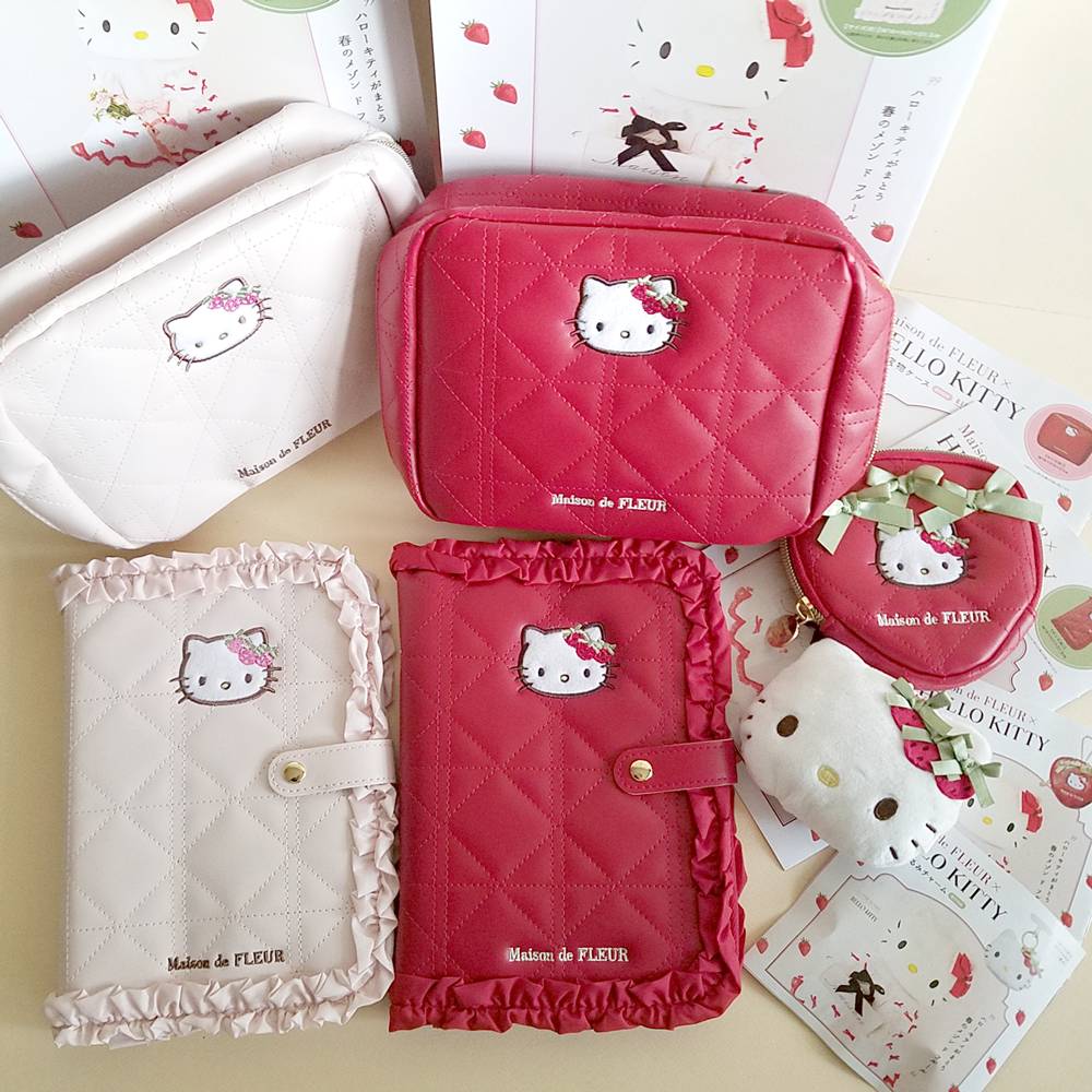 Maison de FLEUR×HELLO KITTY いちご宝物ポーチ Maison de FLEUR×HELLO KITTY いちごシリーズBOOK